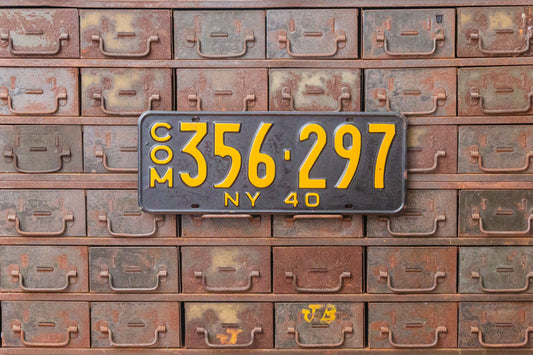 1940 Commercial New York License Plate Vintage Truck Wall Hanging Decor - Eagle's Eye Finds