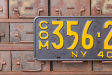 Load image into Gallery viewer, 1940 Commercial New York License Plate Vintage Truck Wall Hanging Decor - Eagle&#39;s Eye Finds
