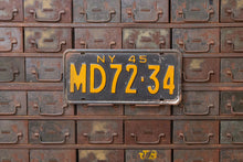 Load image into Gallery viewer, New York 1945 Doctor License Plate Vintage MD Medical Wall Decor - Eagle&#39;s Eye Finds
