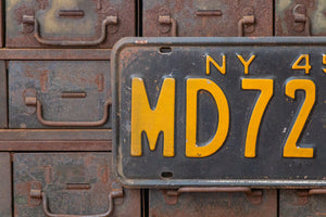 New York 1945 Doctor License Plate Vintage MD Medical Wall Decor - Eagle's Eye Finds