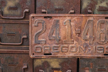 Load image into Gallery viewer, Oregon 1934 Rusty License Plate Vintage Brown Wall Hanging Decor 241-484 - Eagle&#39;s Eye Finds
