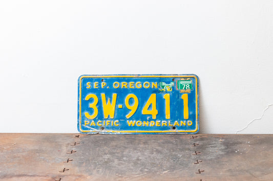 Oregon 1959 License Plate Vintage Blue Wall Hanging Decor - Eagle's Eye Finds