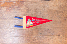 Load image into Gallery viewer, San Jacinto Monument Houston Texas Felt Pennant Vintage Red TX Wall Decor - Eagle&#39;s Eye Finds
