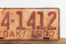 Load image into Gallery viewer, South Dakota 1937 Rusty License Plate Vintage Brown Wall Hanging Decor 24-1412 - Eagle&#39;s Eye Finds
