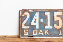 Load image into Gallery viewer, South Dakota 1938 Rusty License Plate Vintage Blue Wall Hanging Decor 24-1510 - Eagle&#39;s Eye Finds
