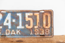 Load image into Gallery viewer, South Dakota 1938 Rusty License Plate Vintage Blue Wall Hanging Decor 24-1510 - Eagle&#39;s Eye Finds
