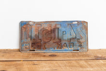 Load image into Gallery viewer, South Dakota 1938 Rusty License Plate Vintage Blue Wall Hanging Decor 24-1510 - Eagle&#39;s Eye Finds
