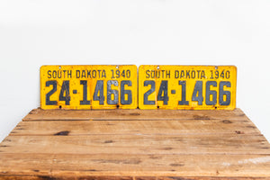 South Dakota 1940 License Plate Pair Vintage Rusty Yellow Wall Hanging Decor - Eagle's Eye Finds