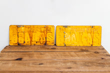 Load image into Gallery viewer, South Dakota 1940 License Plate Pair Vintage Rusty Yellow Wall Hanging Decor - Eagle&#39;s Eye Finds
