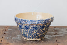 Load image into Gallery viewer, Blue Spongeware Mixing Bowl Vintage Robinson Ransbottom Pottery Kitchenware - Eagle&#39;s Eye Finds
