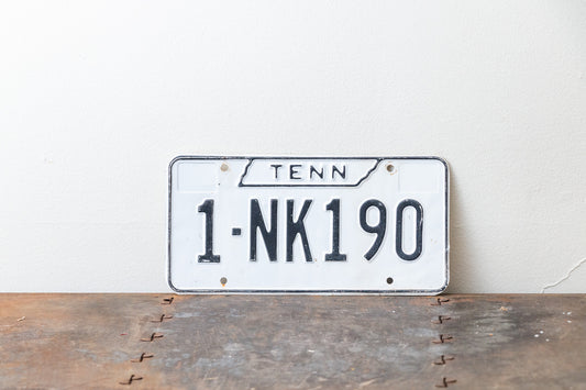 Tennessee 1971 License Plate Vintage Wall Hanging Decor - Eagle's Eye Finds