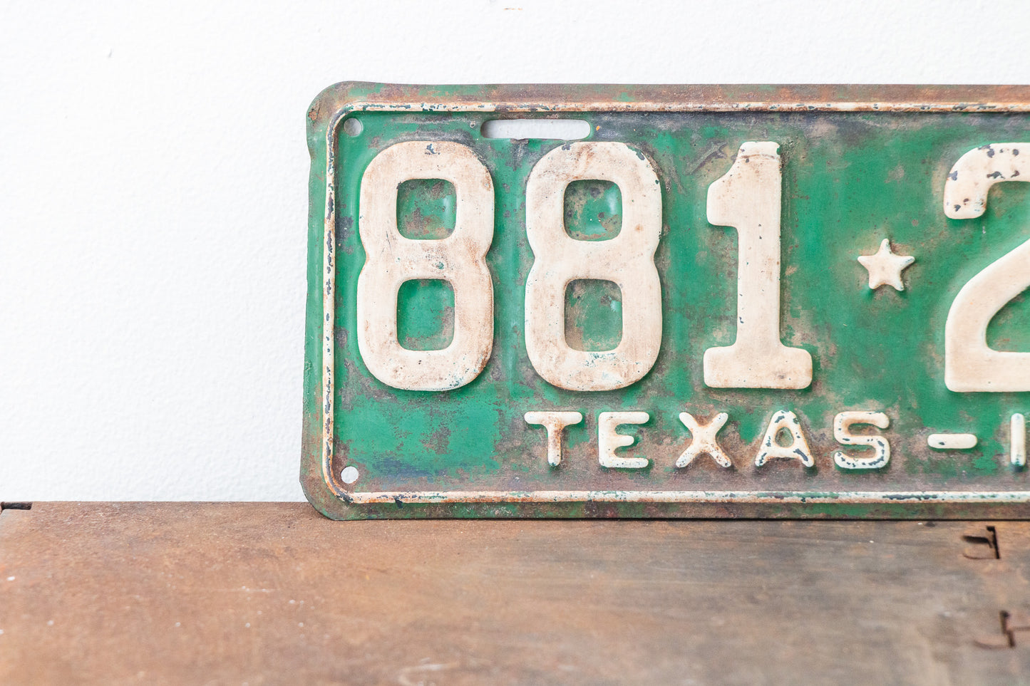 Texas 1932 License Plate Pair Vintage Green YOM Ford Deuce - Eagle's Eye Finds