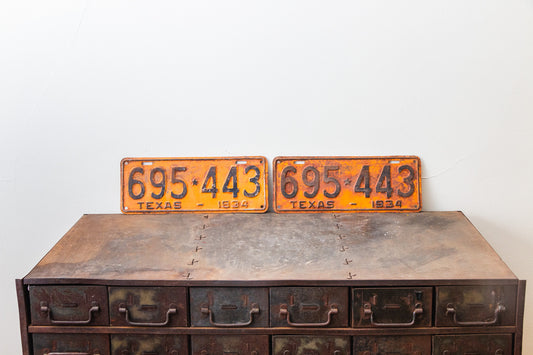 Texas 1934 License Plate Pair Vintage Orange and Black YOM Classic Car - Eagle's Eye Finds