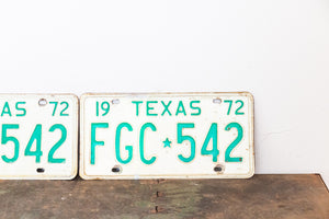 Texas 1972 License Plate Pair Vintage Classic Car YOM FGC-542