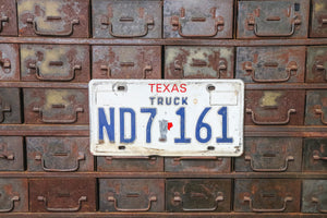 Texas 1987 Truck License Plate Vintage TX Wall Decor ND7-161 - Eagle's Eye Finds