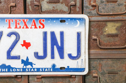 Texas 2001 License Plate Vintage TX Wall Decor S72-JNJ - Eagle's Eye Finds