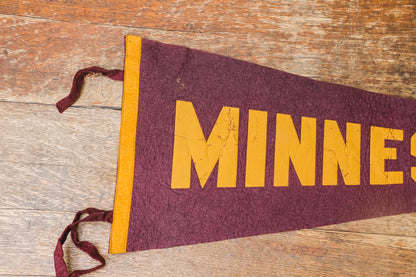 University of Minnesota Large Felt Pennant Vintage College Alumni Present