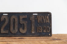 Load image into Gallery viewer, West Virginia 1920 License Plate Vintage Black Wall Hanging Decor 22051 - Eagle&#39;s Eye Finds
