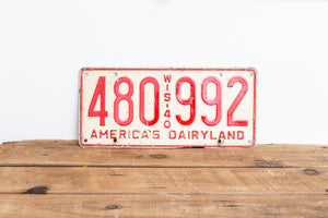 Wisconsin 1940 License Plate Vintage America's Dairyland - Eagle's Eye Finds