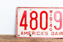 Load image into Gallery viewer, Wisconsin 1940 License Plate Vintage America&#39;s Dairyland - Eagle&#39;s Eye Finds
