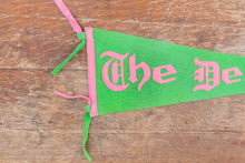 Load image into Gallery viewer, Wisconsin Dells Green Felt Pennant Vintage Wall Decor
