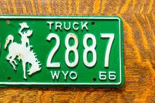 Load image into Gallery viewer, 1966 Wyoming Truck License Plate Vintage Green Wall Decor 9 2887

