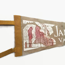 Load image into Gallery viewer, Jamestown Virginia Felt Pennant Vintage Wall Hanging Decor - Eagle&#39;s Eye Finds
