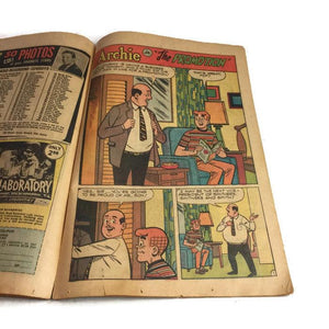 Archie Comics Vintage Comic Book - Eagle's Eye Finds