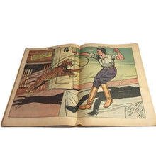 Load image into Gallery viewer, Classics Illustrated No. 104 Bring &#39;Em Back Alive - Eagle&#39;s Eye Finds
