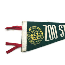 Load image into Gallery viewer, St. Felicien Zoo Quebec Green Felt Pennant - Eagle&#39;s Eye Finds

