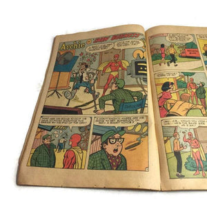 Archie Comics Vintage Comic Book - Eagle's Eye Finds