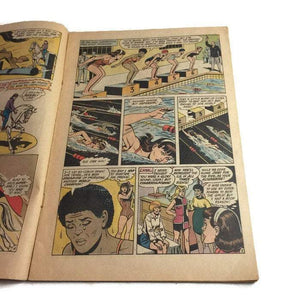 DC Adventure Comics  No. 392 Supergirl "The Super Cheat" - Eagle's Eye Finds