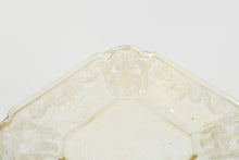 Load image into Gallery viewer, Yellow Basket Lorain Depression Glass Plate - Eagle&#39;s Eye Finds

