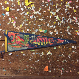 Missouri State Fishing Felt Pennant Vintage Wall Hanging Decor Blue or Red - Eagle's Eye Finds