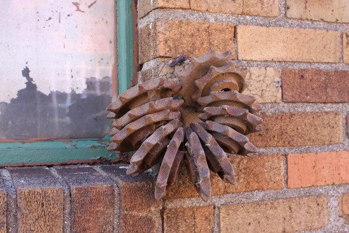 Rusty Gears or Cogs Vintage Industrial Wall Art - Eagle's Eye Finds