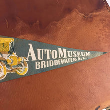 Load image into Gallery viewer, Auto Museum Bridgewater New York Vintage Felt Pennant - Eagle&#39;s Eye Finds
