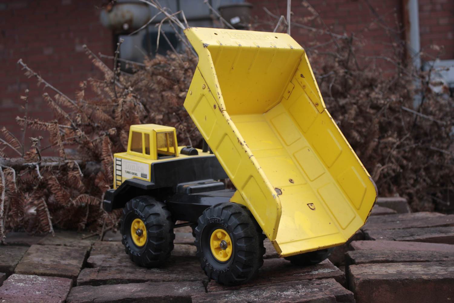 Tonka Turbo-Diesel Mighty Dump Truck Vintage Toy – Eagle's Eye Finds