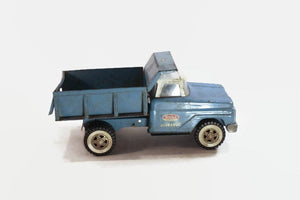 Tonka Hydraulic Blue Dump Truck Vintage Garden Decor - Eagle's Eye Finds