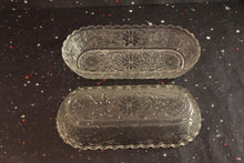 Load image into Gallery viewer, Indiana Sandwich Pattern Relish Celery Tray Vintage Clear Glass - Eagle&#39;s Eye Finds
