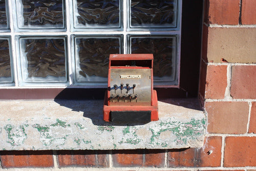 Red Tom Thumb Cash Register Vintage Toy - Eagle's Eye Finds