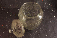 Load image into Gallery viewer, Sandwich Glass Cookie Jar Vintage Anchor Hocking Kitchen Decor - Eagle&#39;s Eye Finds
