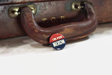 Load image into Gallery viewer, I&#39;m For Nixon Presidential Election Pin Vintage - Eagle&#39;s Eye Finds
