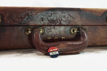 Load image into Gallery viewer, I&#39;m For Nixon Presidential Election Pin Vintage - Eagle&#39;s Eye Finds
