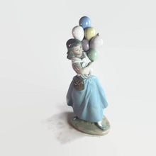 Load image into Gallery viewer, Lladro Balloon Seller No. 5141 Vintage Retired Figurine - Eagle&#39;s Eye Finds
