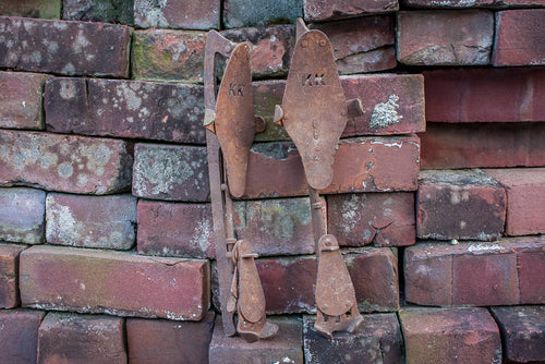 Klipper Klub Rustic Ice Skates Vintage Winter Decor - Eagle's Eye Finds