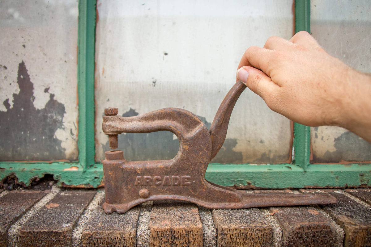 Arcade Hand Rivet Press Vintage Leather or Metal Craft Tool – Eagle's ...