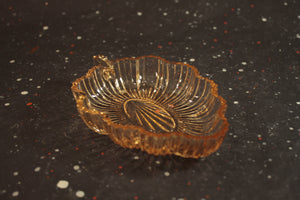 Pink Glass Leaf Shaped Dish Vintage Serving or Trinket Dish - Eagle's Eye Finds