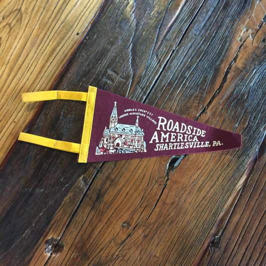 Roadside America Pennsylvania Maroon Felt Pennant Vintage Wall Decor - Eagle's Eye Finds