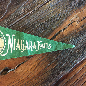 Niagara Falls Green Felt Pennant Vintage Travel Wall Decor - Eagle's Eye Finds