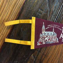 Load image into Gallery viewer, Roadside America Pennsylvania Maroon Felt Pennant Vintage Wall Decor - Eagle&#39;s Eye Finds
